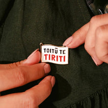 'Toitū te Tiriti' Māori Enamel Badge Pin